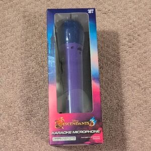 Disney Descendants 3 Vibrant Karaoke Microphone NWT